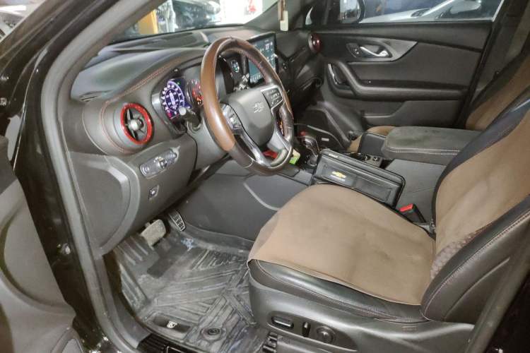 Used Chevrolet Blazer 2022 Mild Hybrid 650T RS Twin-Clutch All-Wheel Drive 7-Seater Prime Edition Driver Seat