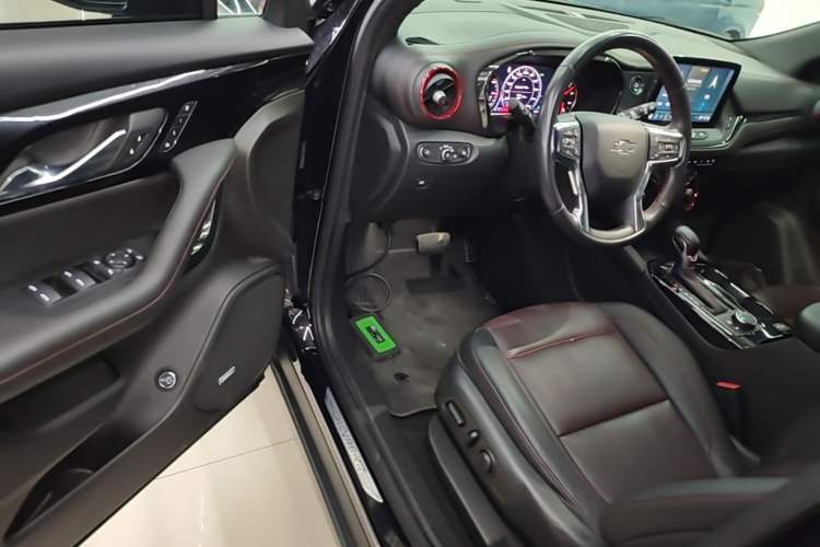 Used Chevrolet Blazer 2022 Mild Hybrid 650T RS Twin-Clutch All-Wheel Drive 7-Seater Prime Edition Driver Seat