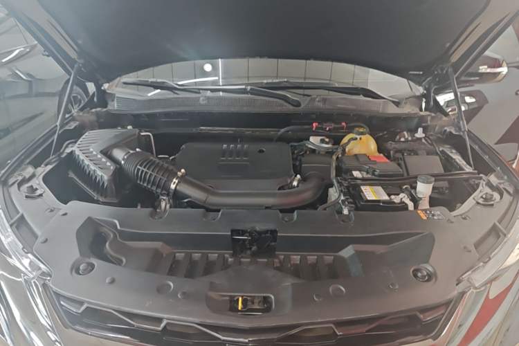 Used Chevrolet Blazer 2022 Mild Hybrid 650T RS Four-Wheel Drive 5-Seater Hardcore Version Engine Bay