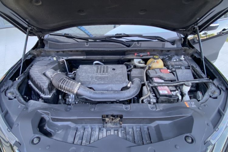Used Chevrolet Blazer 2022 Mild Hybrid 650T RS Twin-Clutch All-Wheel Drive 7-Seater Prime Edition Engine Bay