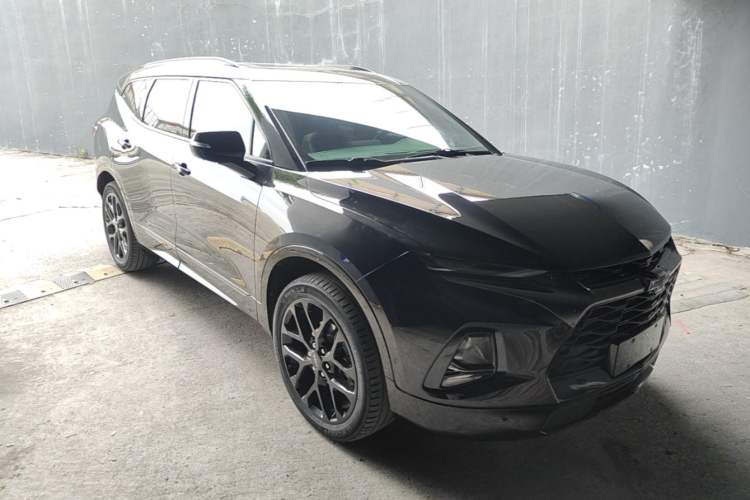 Used Chevrolet Blazer 2022 Mild Hybrid 650T RS Twin-Clutch All-Wheel Drive 7-Seater Prime Edition Front Right 45 Deg