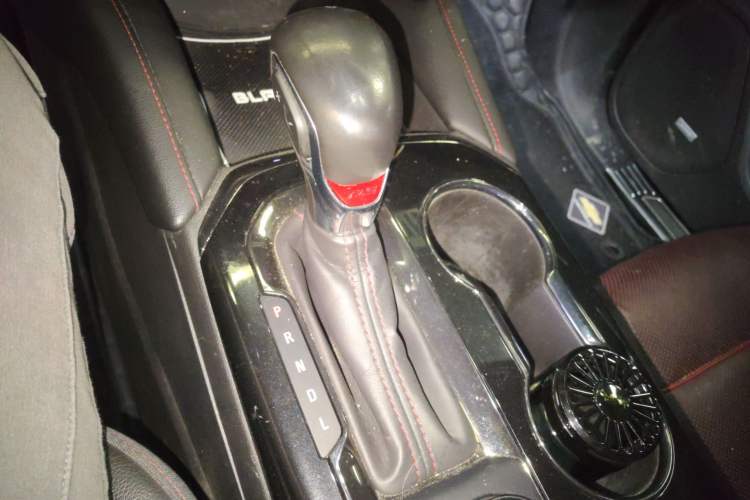 Used Chevrolet Blazer 2022 Mild Hybrid 650T RS Twin-Clutch All-Wheel Drive 7-Seater Prime Edition Gear Lever