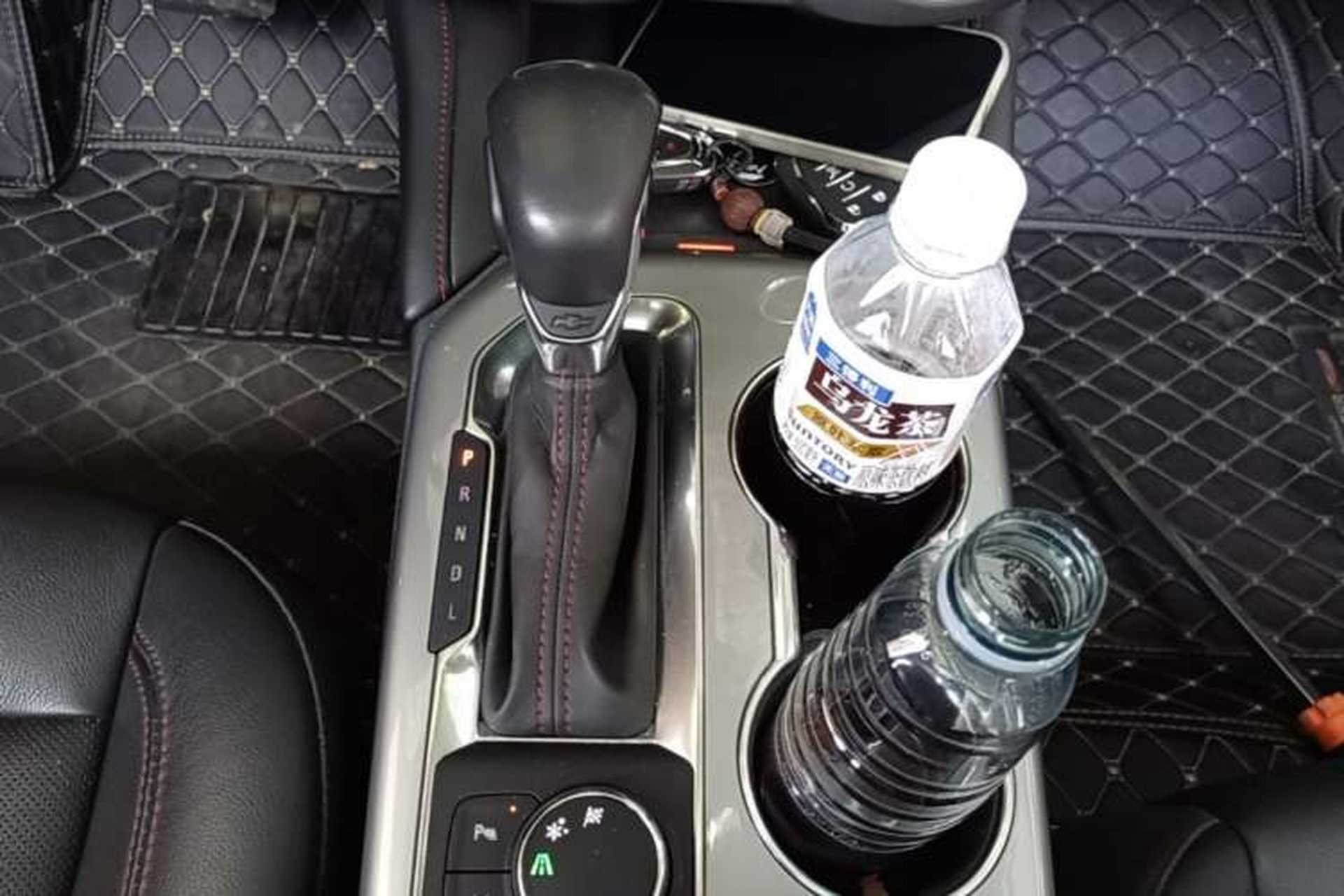 Used Chevrolet Blazer 2022 Mild Hybrid 650T Redline 7-Seater Thunder Edition Gear Lever