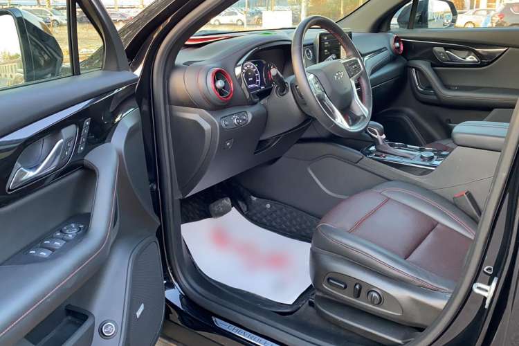 Used Chevrolet Blazer 2022 Mild Hybrid 650T RS Twin-Clutch All-Wheel Drive 7-Seater Prime Edition Interior 1