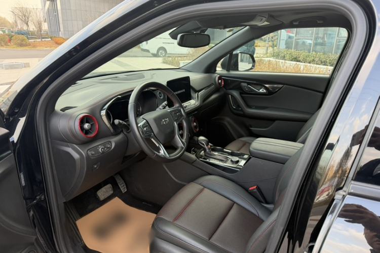 Used Chevrolet Blazer 2022 Mild Hybrid 650T RS Four-Wheel Drive 5-Seater Hardcore Version Interior 2