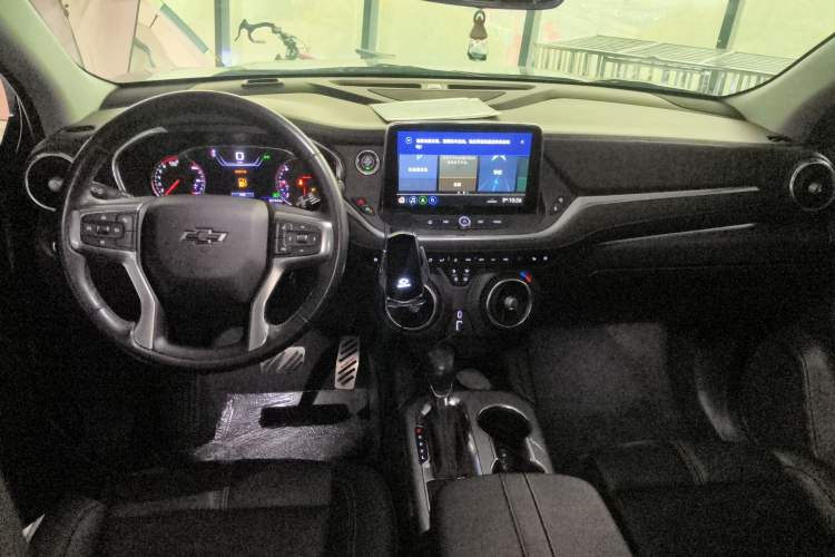 Used Chevrolet Blazer 2022 Mild Hybrid 650T 7-Seater Wei Version Interior 2