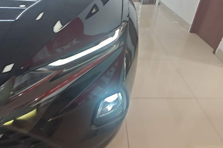 Used Chevrolet Blazer 2022 Mild Hybrid 650T RS Four-Wheel Drive 5-Seater Hardcore Version Left Front Headlight