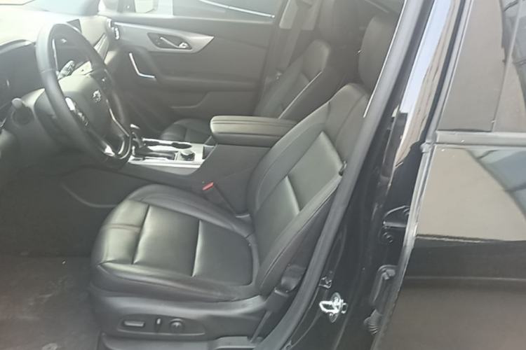 Used Chevrolet Blazer 2022 Mild Hybrid 650T Redline 7-Seater Thunder Edition Left Front Seat