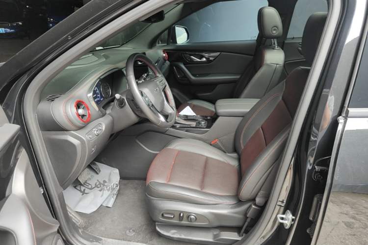 Used Chevrolet Blazer 2022 Mild Hybrid 650T RS Twin-Clutch All-Wheel Drive 7-Seater Prime Edition Left Front Seat