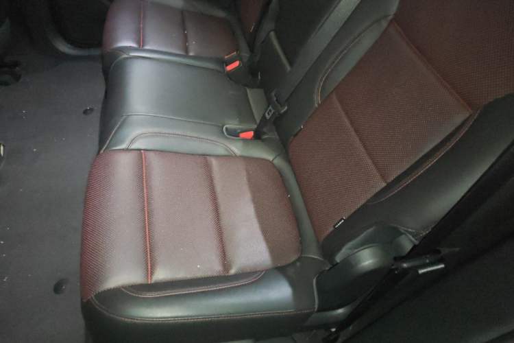 Used Chevrolet Blazer 2022 Mild Hybrid 650T RS Twin-Clutch All-Wheel Drive 7-Seater Prime Edition Left Rear Seat