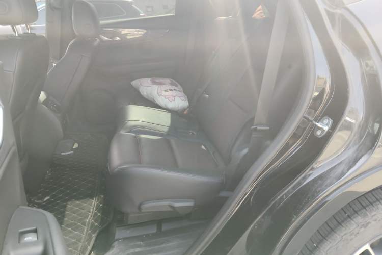 Used Chevrolet Blazer 2022 Mild Hybrid 650T RS Four-Wheel Drive 5-Seater Hardcore Version Left Rear Seat