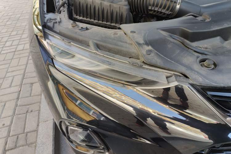 Used Chevrolet Blazer 2022 Mild Hybrid 650T RS Twin-Clutch All-Wheel Drive 7-Seater Prime Edition Right Front Headlight