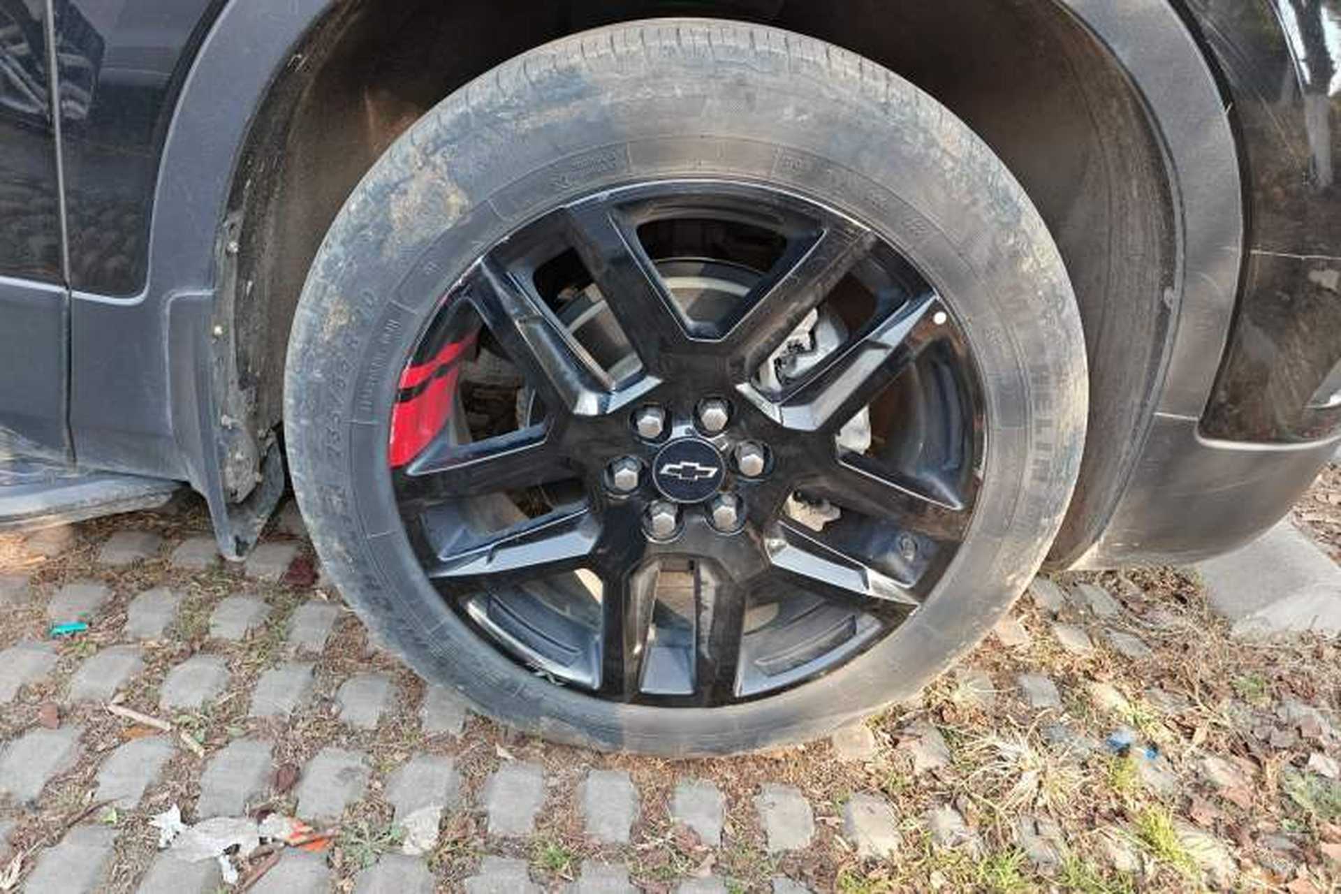 Used Chevrolet Blazer 2022 Light Hybrid 650T Redline 5-Seater Model Right Front Wheel Hub