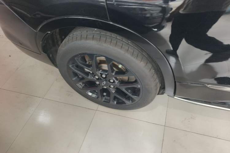 Used Chevrolet Blazer 2022 Mild Hybrid 650T RS Twin-Clutch All-Wheel Drive 7-Seater Prime Edition Right Rear Wheel Hub