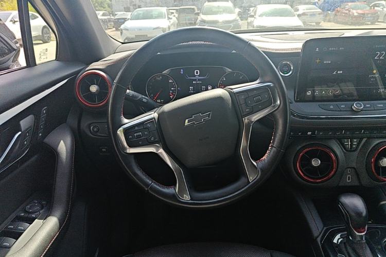 Used Chevrolet Blazer 2022 Mild Hybrid 650T RS Twin-Clutch All-Wheel Drive 7-Seater Prime Edition Steering Wheel