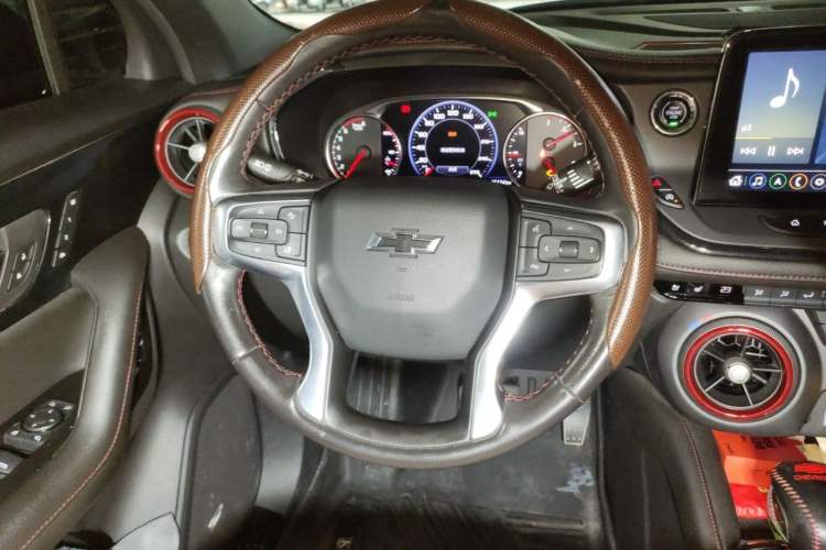 Used Chevrolet Blazer 2022 Mild Hybrid 650T RS Twin-Clutch All-Wheel Drive 7-Seater Prime Edition Steering Wheel