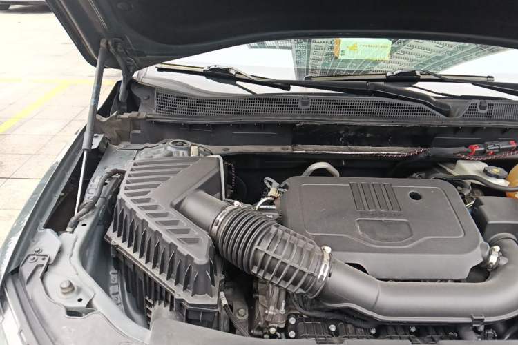 Used Chevrolet Blazer 2022 Mild Hybrid 650T 7-Seater Wei Version Engine Bay Right
