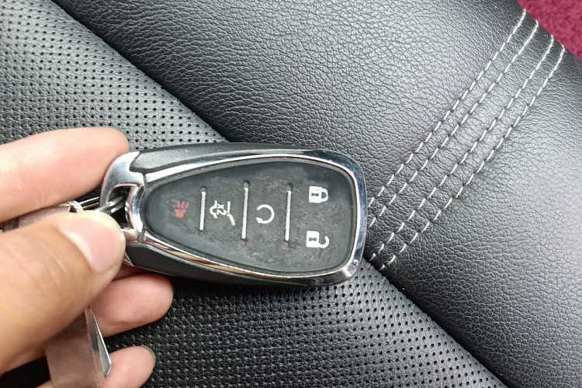 Used Chevrolet Blazer 2022 Mild Hybrid 650T 7-Seater Wei Version Vehicle Key