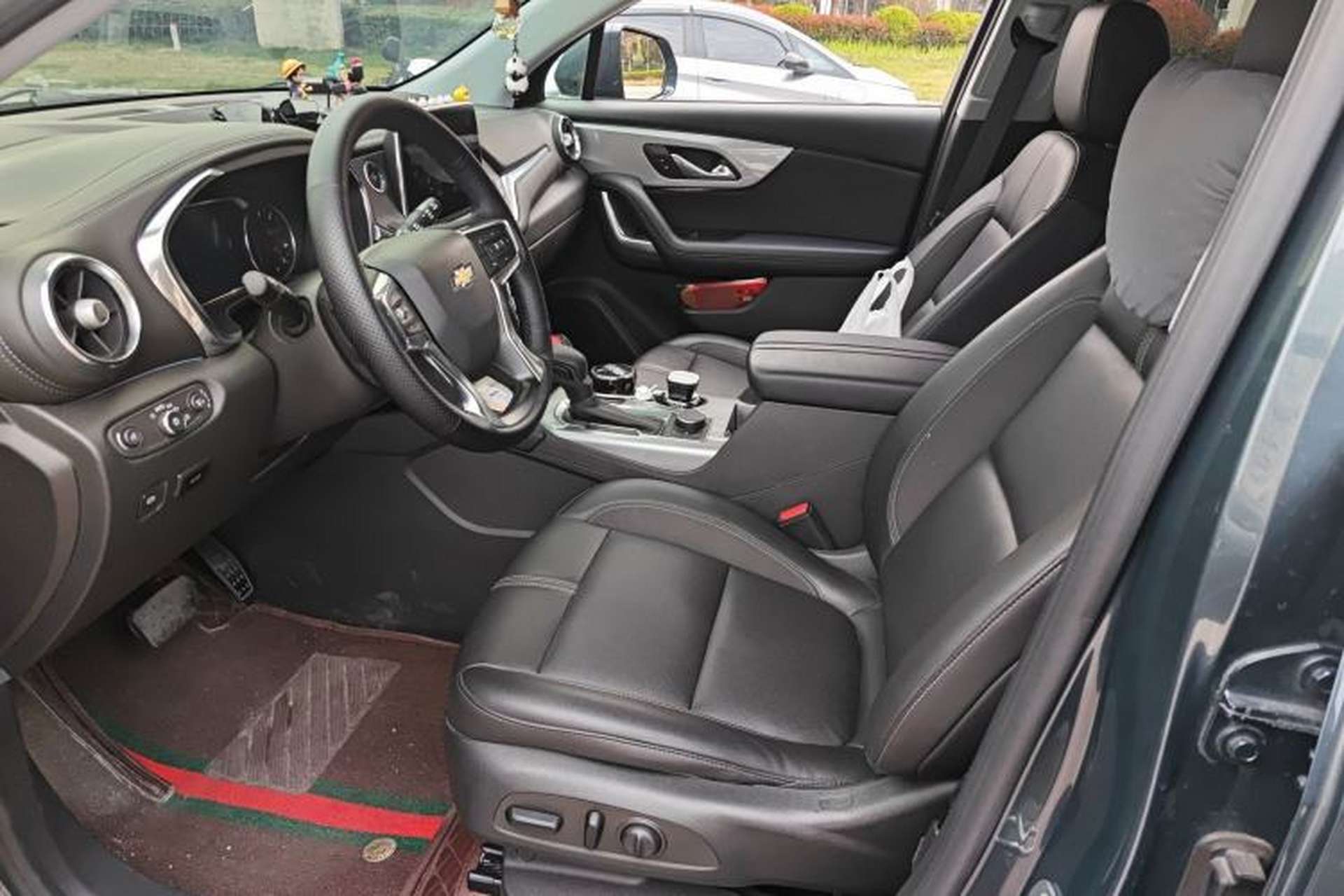 Used Chevrolet Blazer 2022 Mild Hybrid 650T 7-Seater Model Edition Left Front Seat