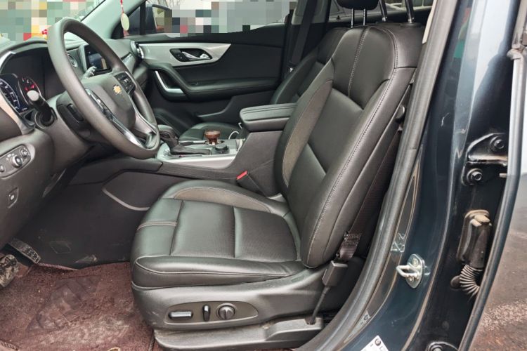 Used Chevrolet Blazer 2022 Mild Hybrid 650T 7-Seater Model Edition Left Front Seat