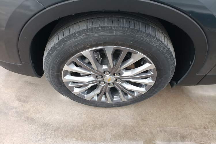 Used Chevrolet Blazer 2022 Mild Hybrid 650T 7-Seater Wei Version Left Front Wheel Hub