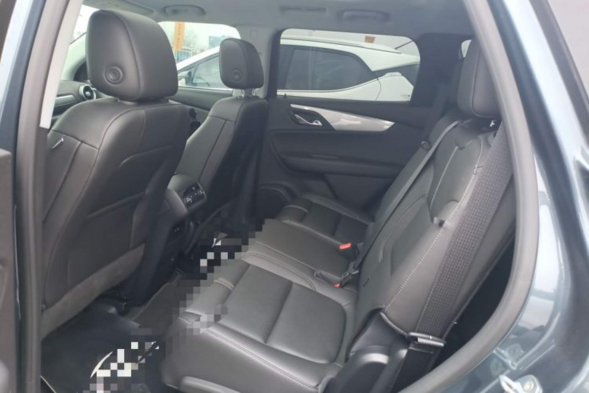 Used Chevrolet Blazer 2022 Mild Hybrid 650T 7-Seater Wei Version Left Rear Seat