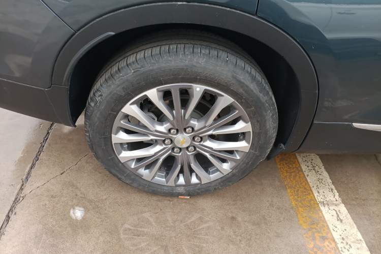 Used Chevrolet Blazer 2022 Mild Hybrid 650T 7-Seater Wei Version Right Rear Wheel Hub