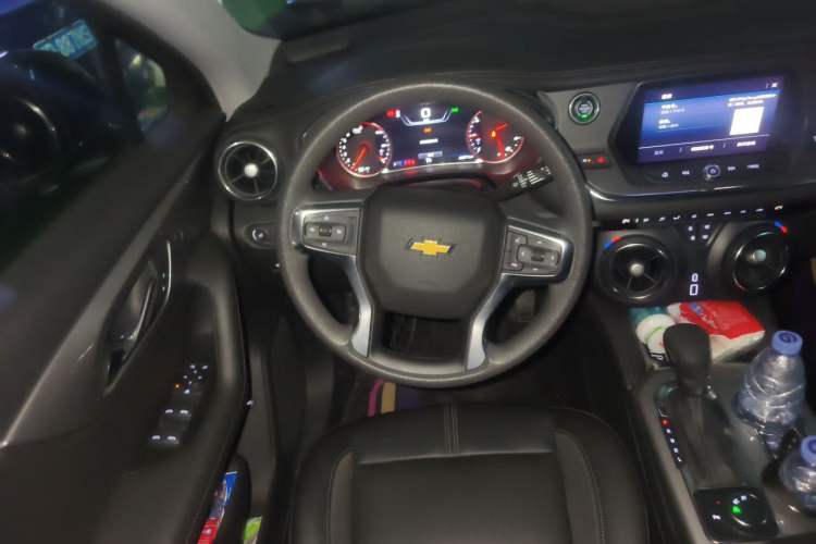 Used Chevrolet Blazer 2022 Mild Hybrid 650T 7-Seater Model Edition Steering Wheel