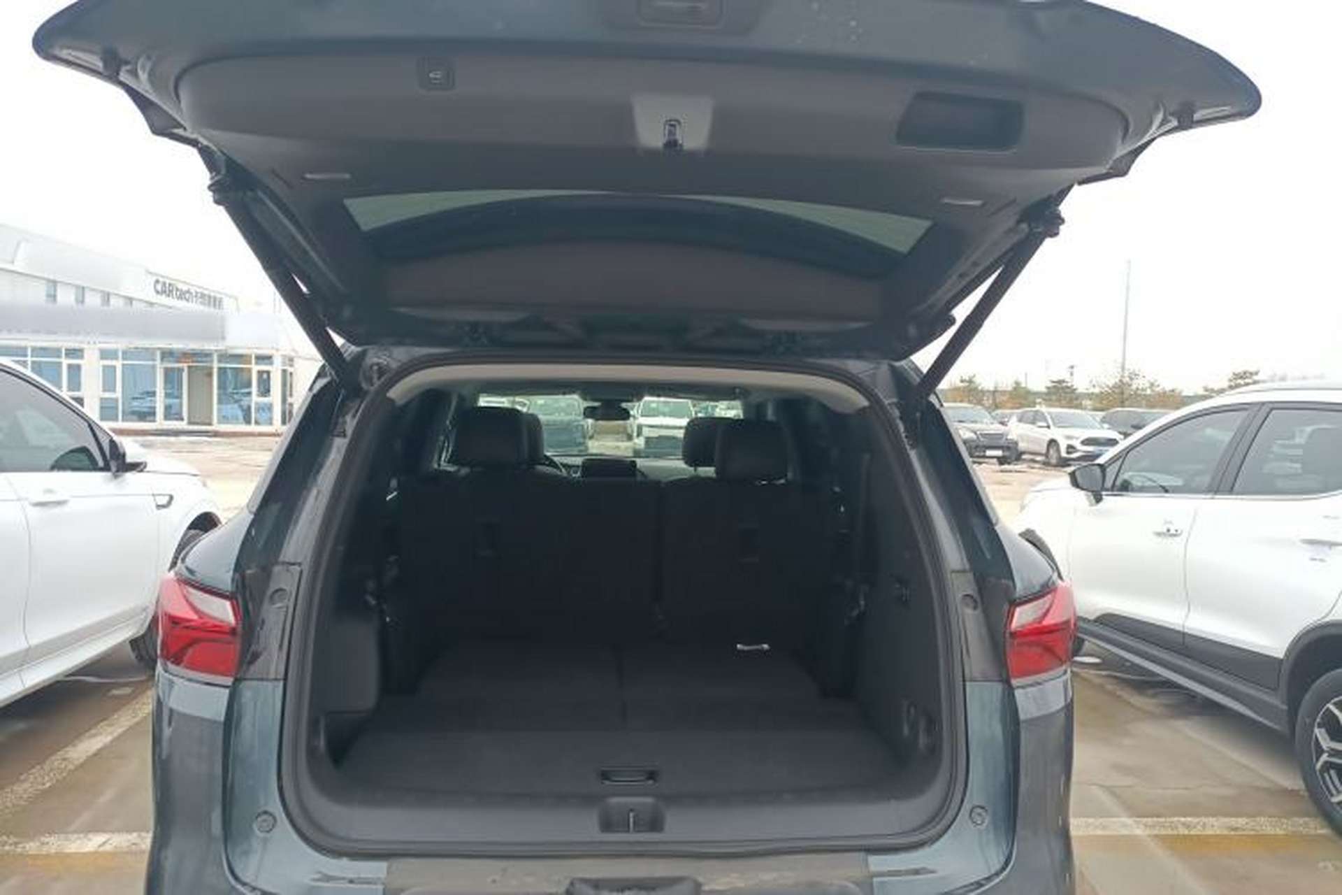 Used Chevrolet Blazer 2022 Mild Hybrid 650T 7-Seater Wei Version Trunk