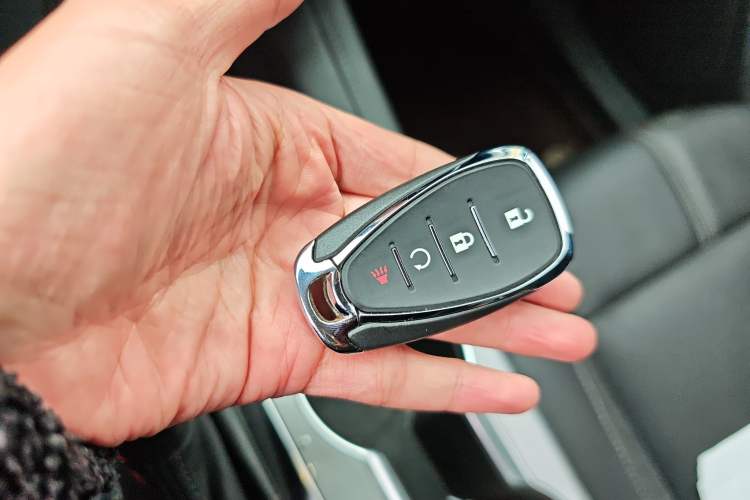 Used Chevrolet Blazer 2022 Mild Hybrid 650T 7-Seater Model Edition Vehicle Key