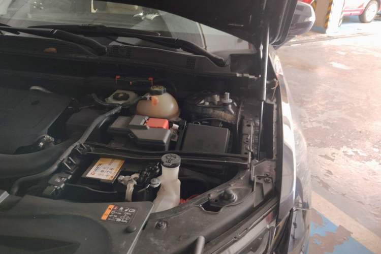 Used Chevrolet Blazer 2022 Mild Hybrid 650T 7-Seater Model Edition Engine Bay Left