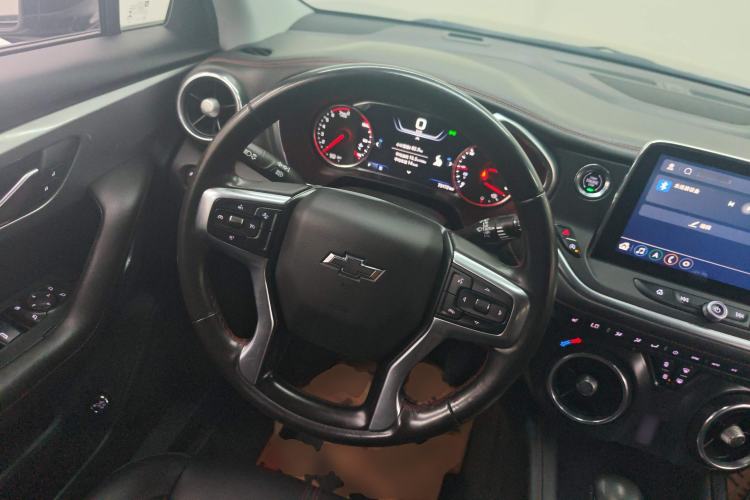 Used Chevrolet Blazer 2022 Mild Hybrid 650T Redline 7-Seater Thunder Edition Steering Wheel
