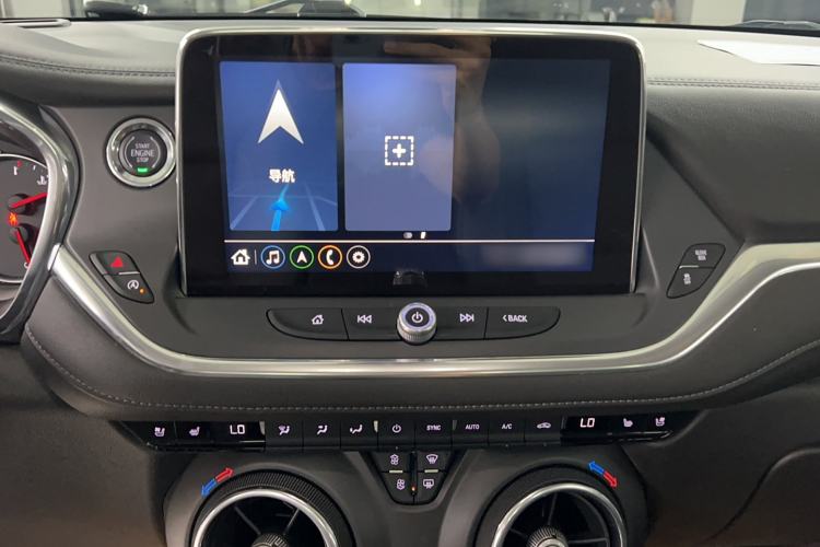 Used Chevrolet Blazer 2022 Mild Hybrid 650T 7-Seater Wei Version Audio And AC Panel
