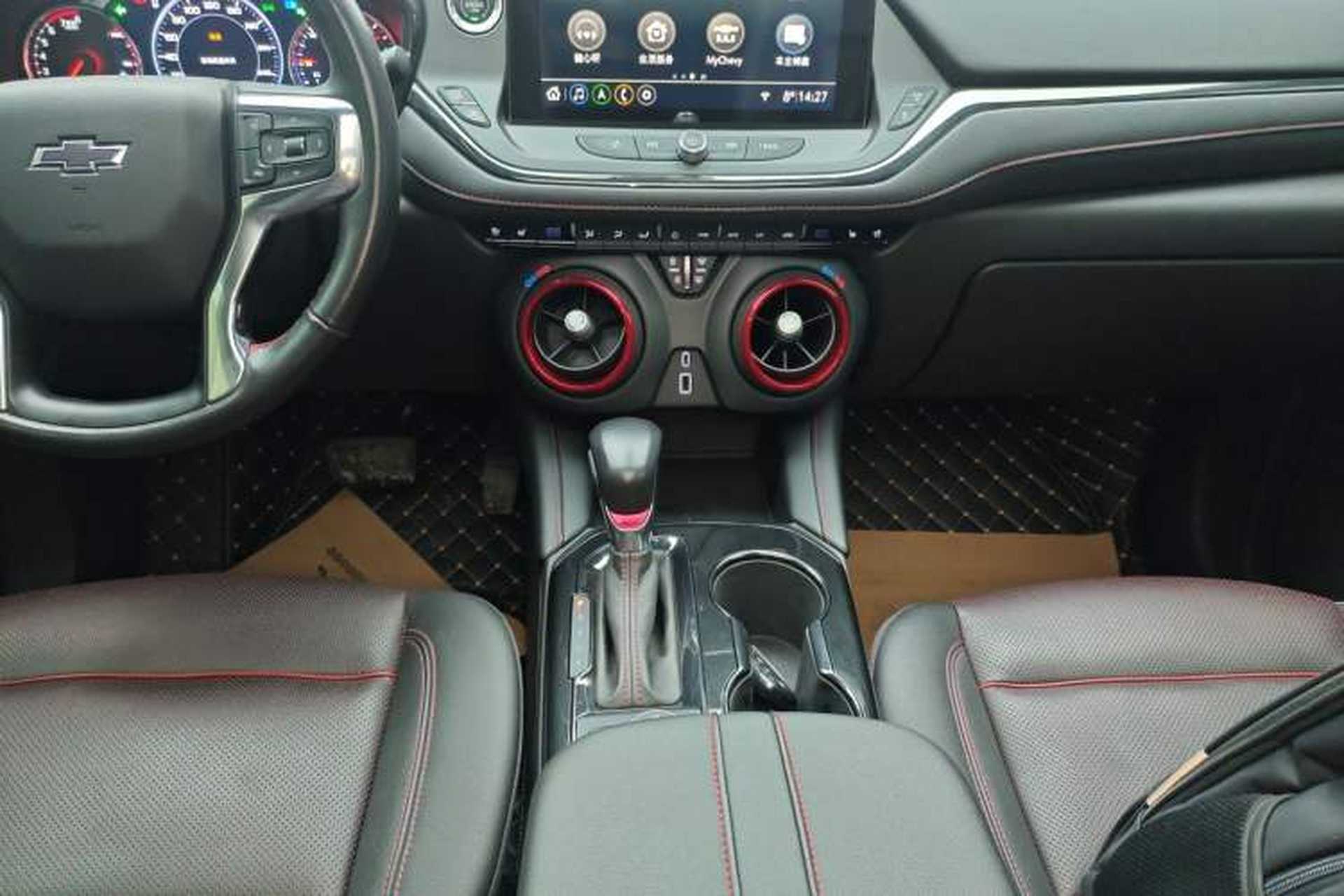 Used Chevrolet Blazer 2022 Mild Hybrid 650T RS Twin-Clutch All-Wheel Drive 7-Seater Prime Edition Gear Lever