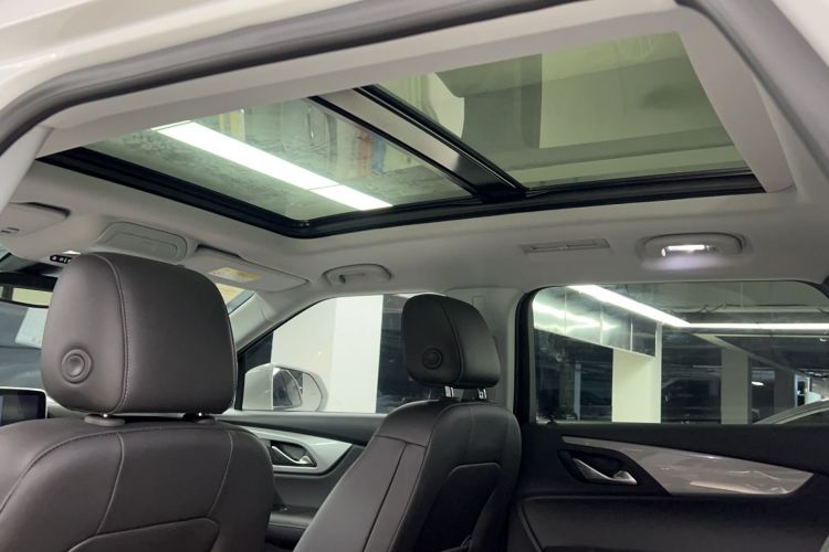 Used Chevrolet Blazer 2022 Mild Hybrid 650T 7-Seater Wei Version Headliner