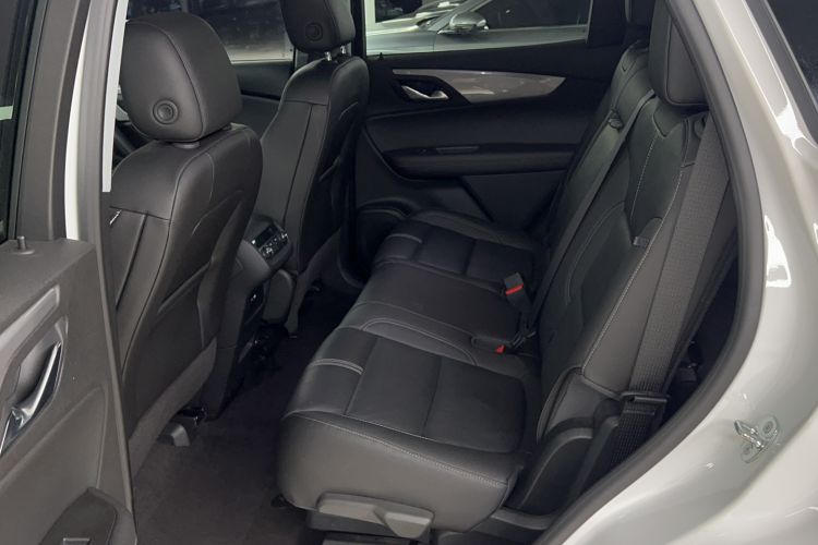 Used Chevrolet Blazer 2022 Mild Hybrid 650T 7-Seater Wei Version Interior 1