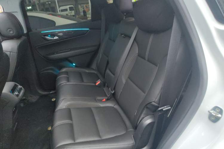 Used Chevrolet Blazer 2022 Mild Hybrid 650T 7-Seater Model Edition Left Rear Seat