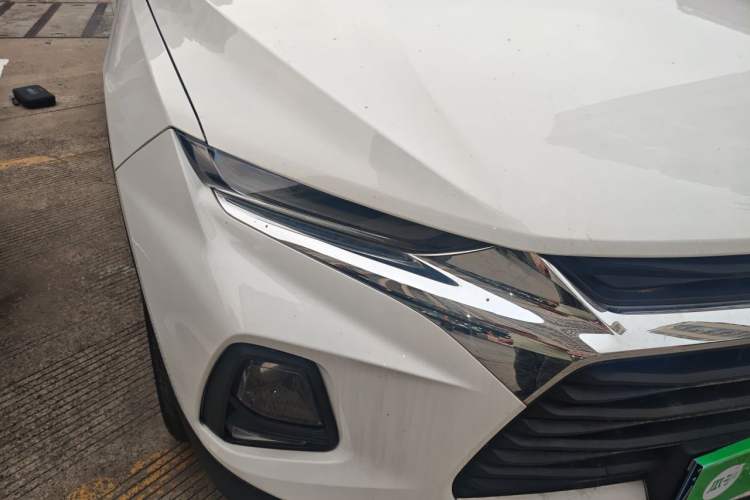 Used Chevrolet Blazer 2022 Mild Hybrid 650T 7-Seater Wei Version Right Front Headlight