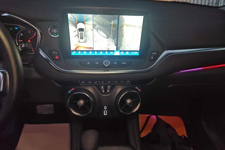 Used Chevrolet Blazer 2023 Light Hybrid 650T Model Audio And AC Panel