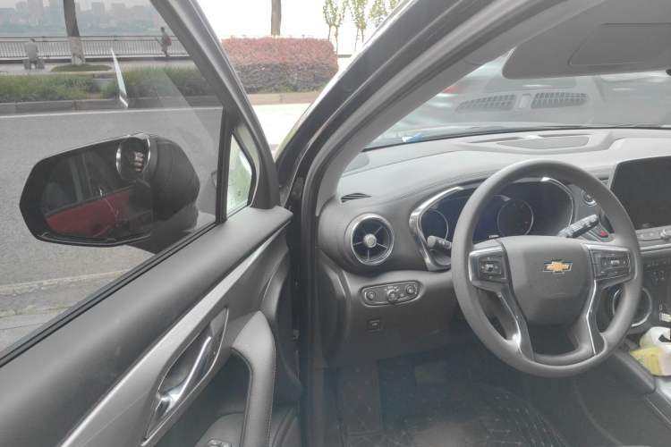 Used Chevrolet Blazer 2023 Light Hybrid 650T Model Driver Seat