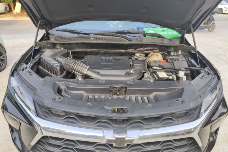Used Chevrolet Blazer 2023 Light Hybrid 650T Model Engine Bay