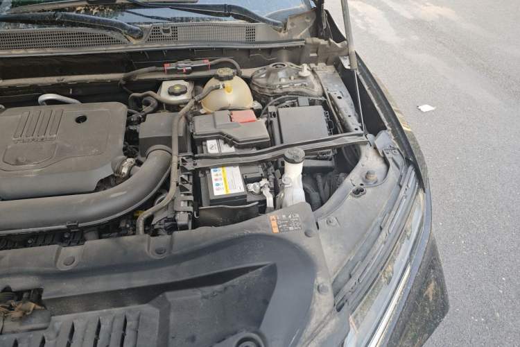 Used Chevrolet Blazer 2023 Light Hybrid 650T Model Engine Bay Left