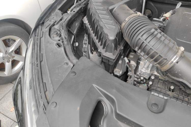Used Chevrolet Blazer 2023 Light Hybrid 650T Model Engine Bay Right