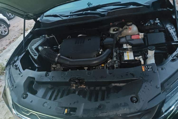 Used Chevrolet Blazer 2023 Light Hybrid 650T Model Engine Bay