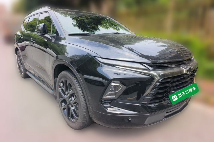 Used Chevrolet Blazer 2023 Light Hybrid 650T RS Twin-Clutch All-Wheel Drive Engine Version Front Right 45 Deg