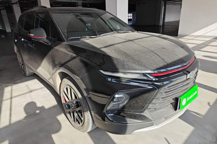 Used Chevrolet Blazer 2023 Light Hybrid 650T Redline Thunder Edition Front Right 45 Deg