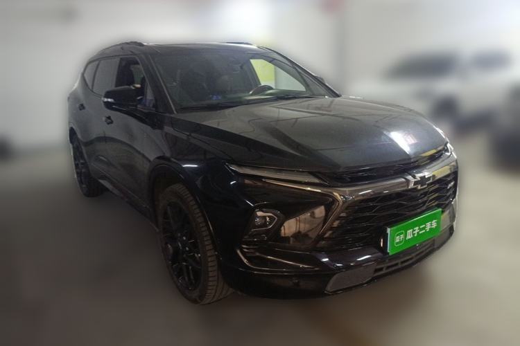 Used Chevrolet Blazer 2023 Light Hybrid 650T RS Twin-Clutch All-Wheel Drive Engine Version Front Right 45 Deg