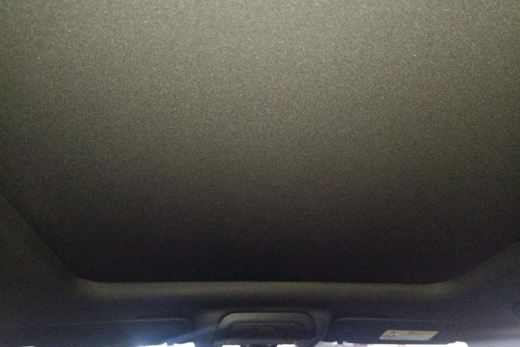 Used Chevrolet Blazer 2023 Light Hybrid 650T RS Twin-Clutch All-Wheel Drive Engine Version Headliner