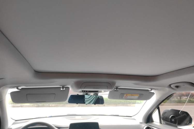 Used Chevrolet Blazer 2023 Light Hybrid 650T Model Headliner