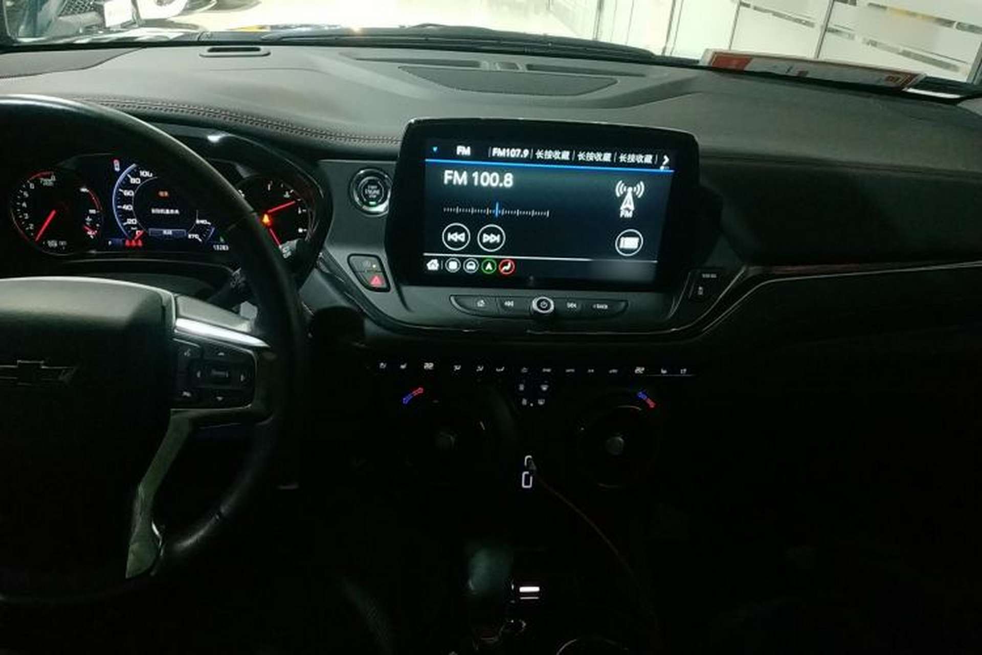 Used Chevrolet Blazer 2023 Light Hybrid 650T RS Twin-Clutch All-Wheel Drive Engine Version Interior 2
